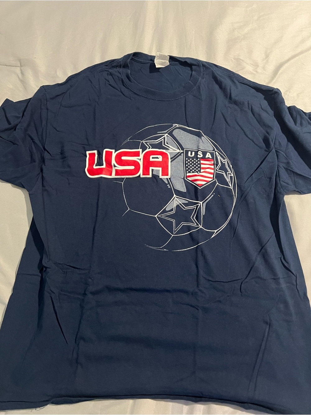 Men’s Gildan Navy Blue USA Shirt size XL